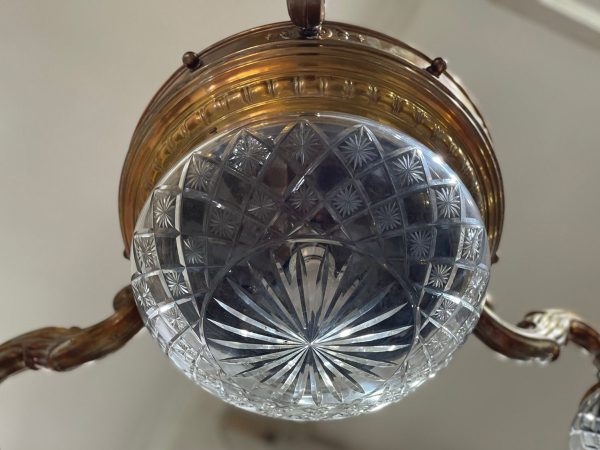 đèn trần cổ châu âu