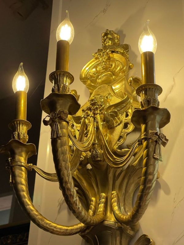 đèn nến tường