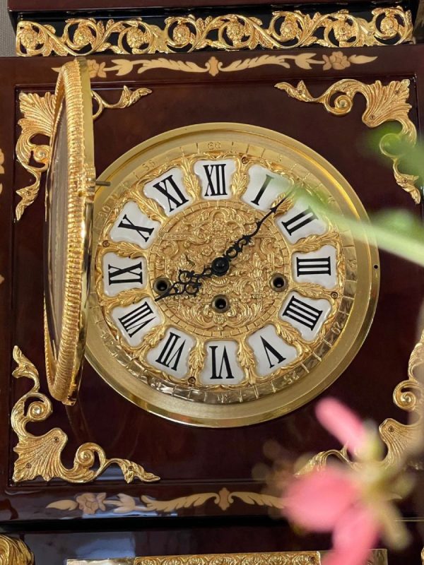 đồng hồ cây hermle đỏ