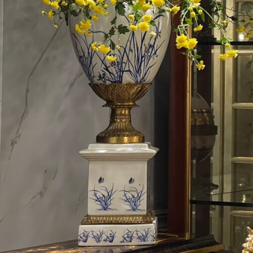 bình sứ châu âu