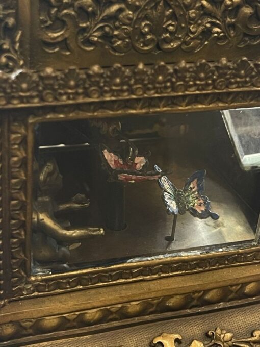 đồng hồ bàn châu âu