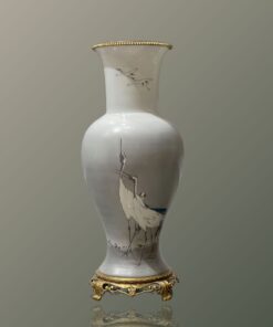 bình sứ châu âu