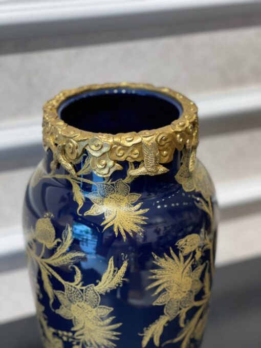 Bình sứ châu âu