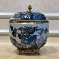 hộp sứ châu âu