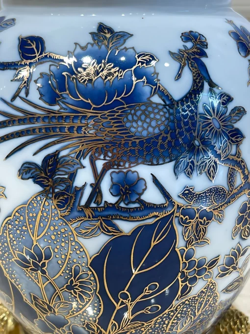 hộp sứ châu âu