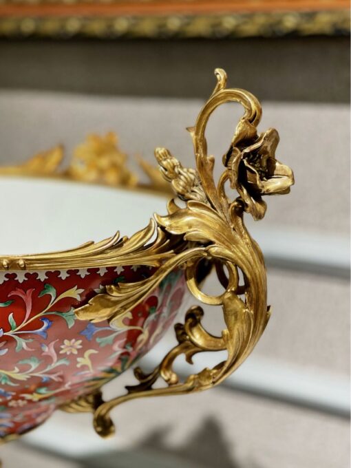 Liễn sứ châu âu