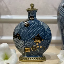 bình sứ châu âu