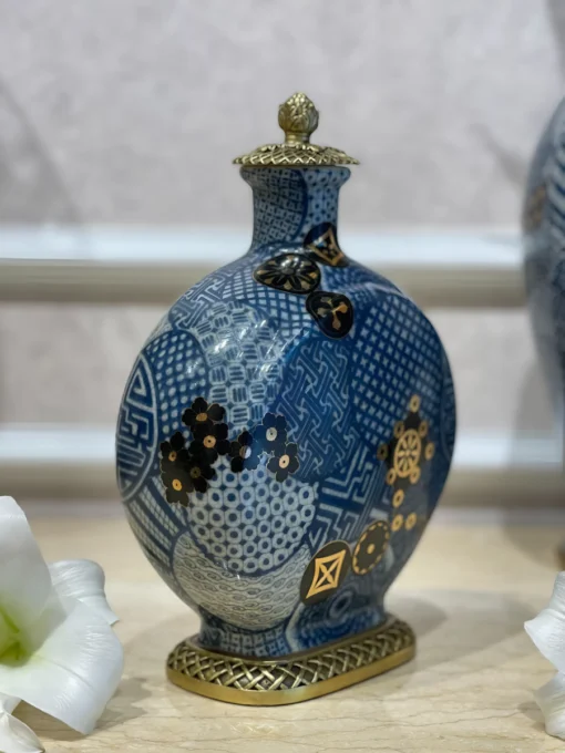 bình sứ châu âu