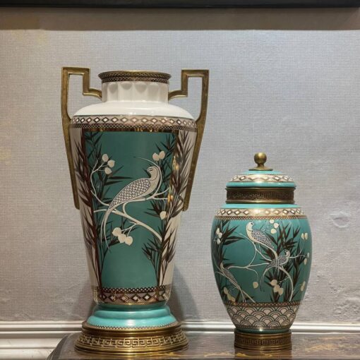 cặp bình sứ châu âu