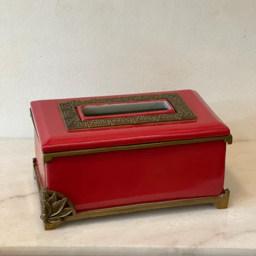 Hộp để giấy sứ