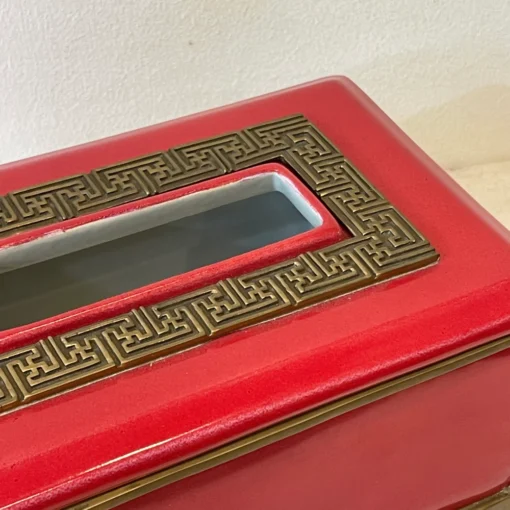 Hộp để giấy sứ