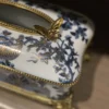 Hộp để giấy sứ