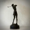 tượng đánh golf nữ