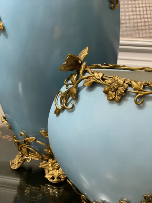Bình sứ châu âu