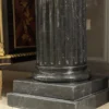 Đôn đá tự nhiên