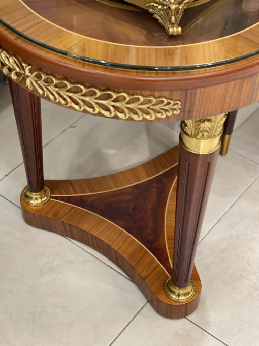 đôn gỗ châu âu