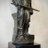tượng nữ thần chiến tranh