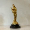 tượng thiếu nữ phục hưng