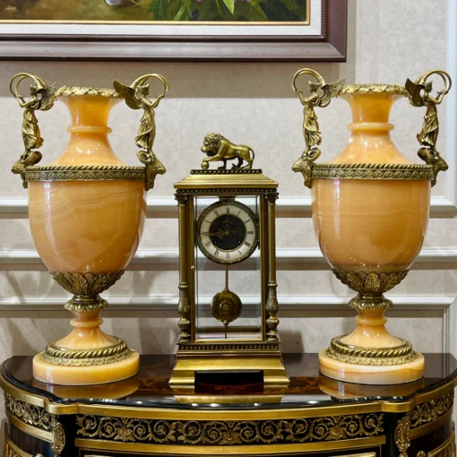 Bình đá cẩm thạch Pháp phong cách Rococo