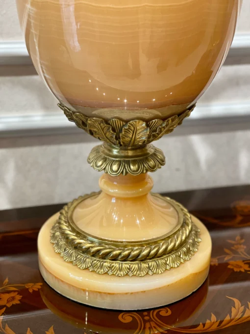 Bình đá cẩm thạch Pháp phong cách Rococo
